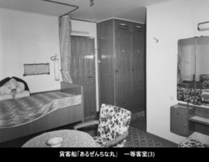 268025-B-03-S