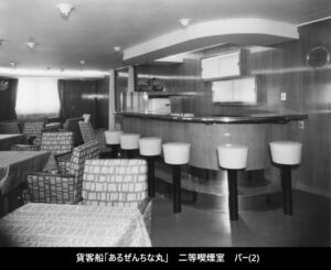268025-B-33-S